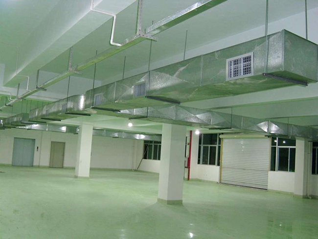 潔凈車間做凈化工程裝修時(shí)需要哪些排風(fēng)系統(tǒng)及排風(fēng)的注意事項(xiàng)？_磊建凈化 (1)